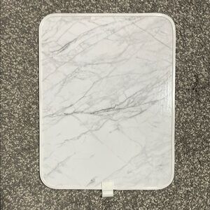 Magnetic white board